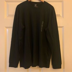 Black long sleeve shirt
